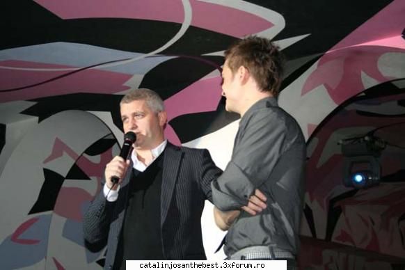 uite cateva poze megastar. asta: