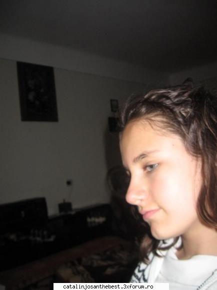 u're mishto poza:d tzuuuk :p pun sj iio :rotfl: :)) pozee cu noii